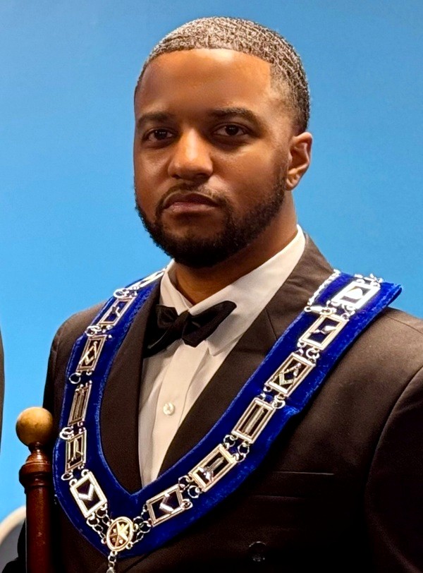 Aaron Dixon-Saunders, Worshipful Master